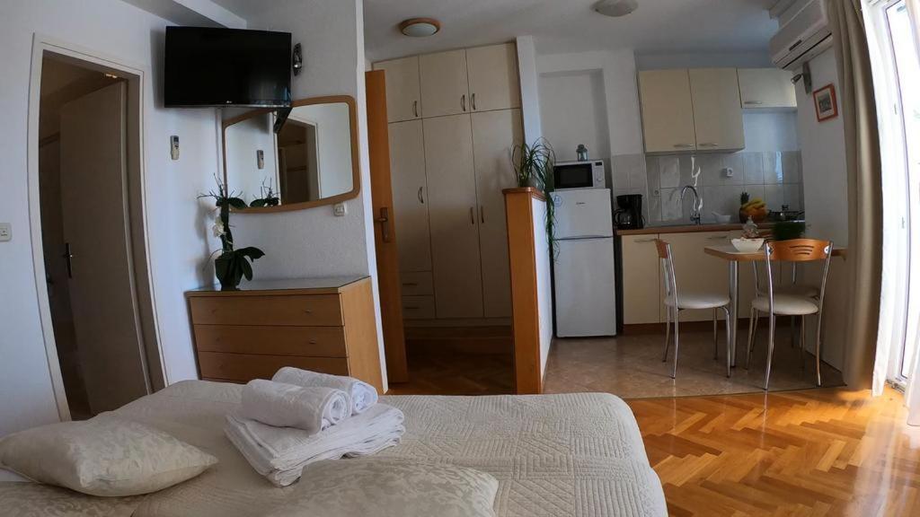 Vanja II Apartment Tučepi Екстериор снимка