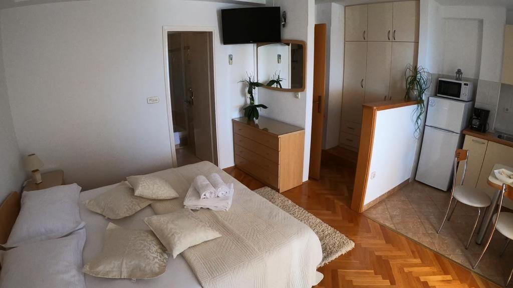 Vanja II Apartment Tučepi Екстериор снимка