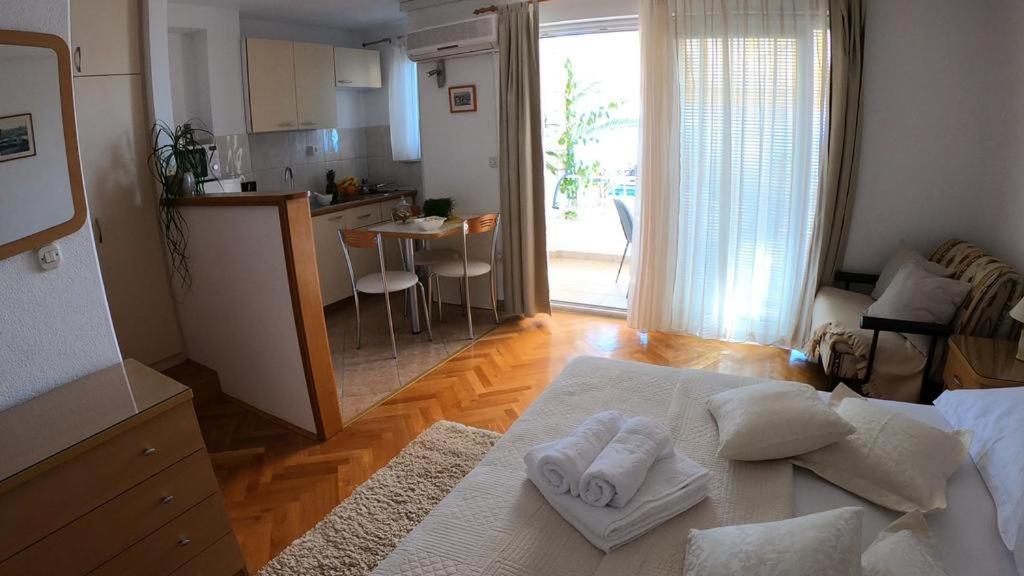 Vanja II Apartment Tučepi Екстериор снимка