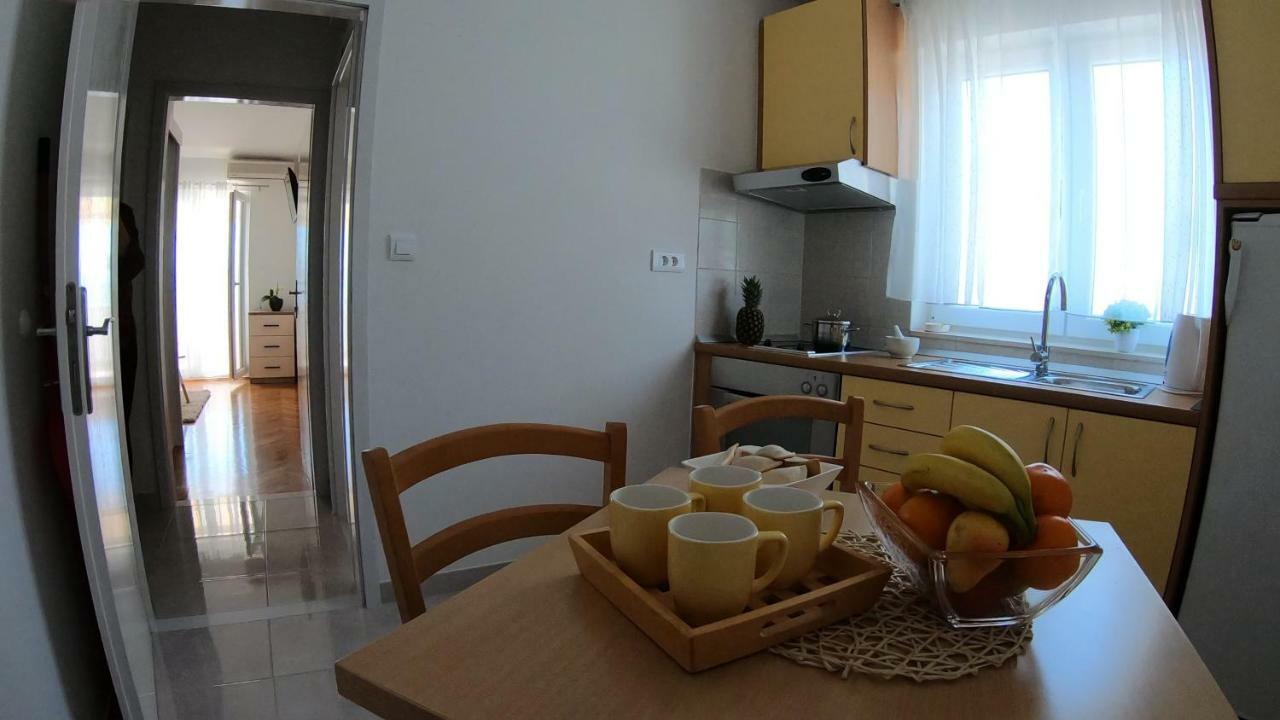 Vanja II Apartment Tučepi Екстериор снимка